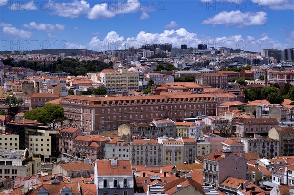 View from the viewpoint Miradouro da Graça, also Sophia de Mello Breyner Andresen, city view,