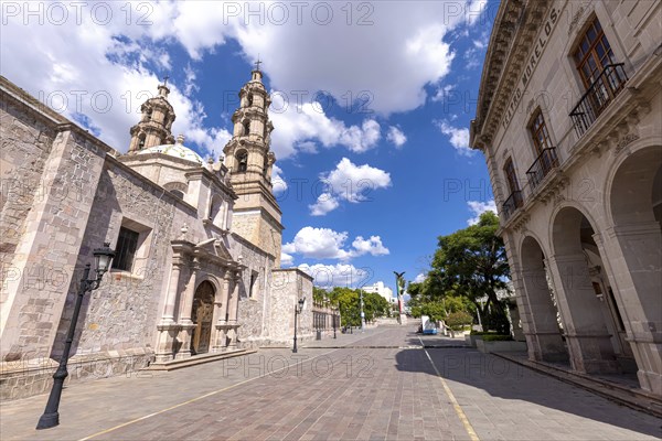 Mexico, Aguascalientes Cathedral Basilica in historic colonial center near Plaza de la Patria,