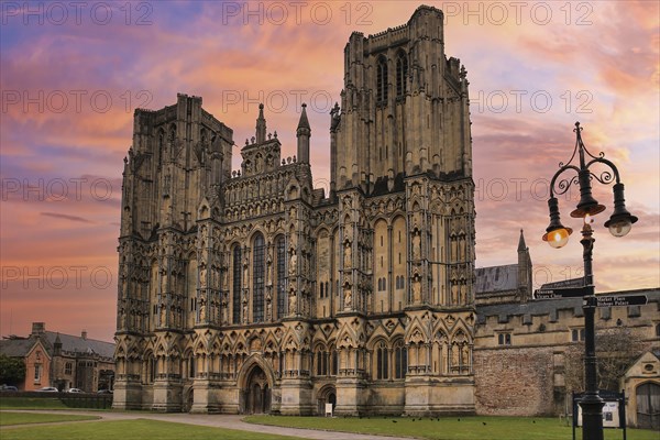 West front of Wells cathedral