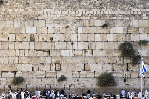 Wide view of the Western Wall