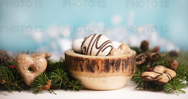 Nurnberg elisen gingerbread mix, traditional german christmas sweets with fir branches and pine