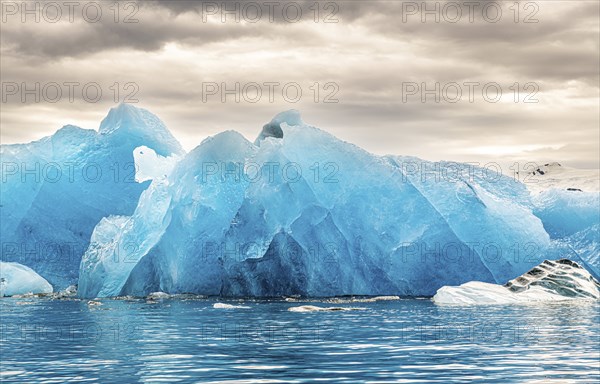 Jokulsarlon Glacier Lagoon in eastern Iceland during sunset