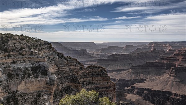 Famous Grand Canyon Sout Rim in Arizona, USA, North America