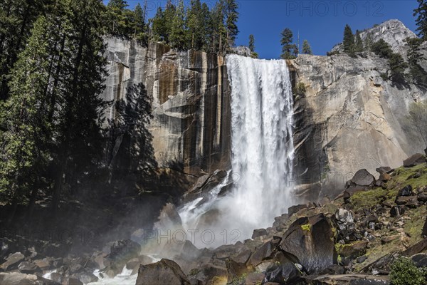 Vernal Falls in Yosemite National Park, California, USA, North America