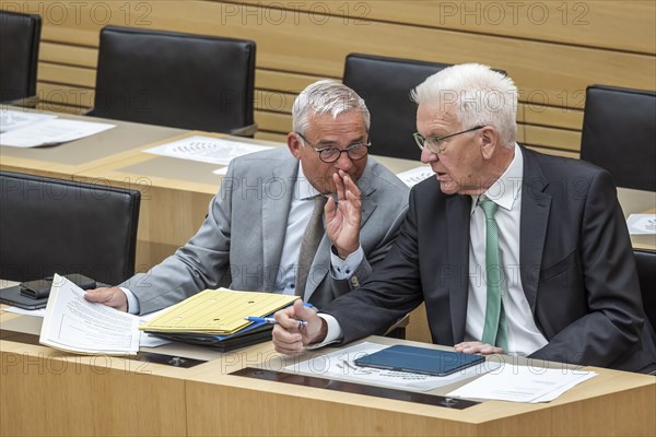 Winfried Kretschmann (right, Greens, Minister President of Baden-Württemberg) and his deputy,