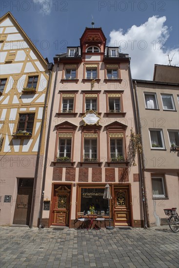 Restored old town house, Weissgerbergasse, Nuremberg, Middle Franconia, Bavaria, Germany, Europe