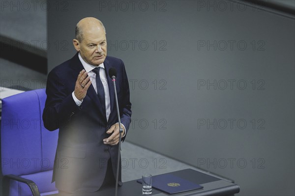 Olaf Scholz (SPD), Federal Chancellor, recorded during a government questioning in the German
