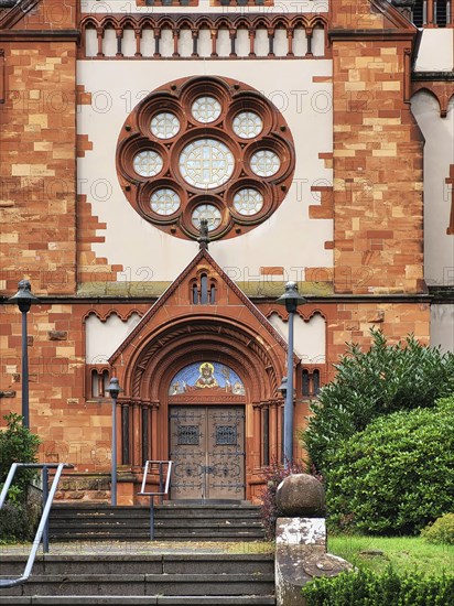 St Lutwinus Church in Mettlach is a Catholic parish church built in the neo-Gothic style. The