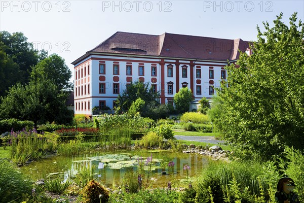 The Cistercian monastery of St Marienstern (sorb. Marijina HwÄ›zda) is located on the Klosterwasser