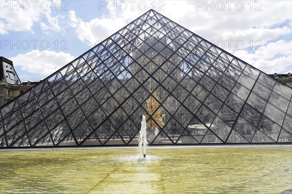 Glass pyramid in the courtyard of the Palais du Louvre, Paris, France, Europe, Glass pyramid of the