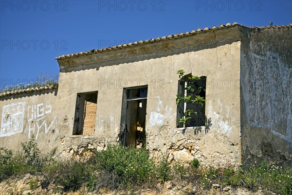 Abandoned house in Portugal Abandoned house in Portugal