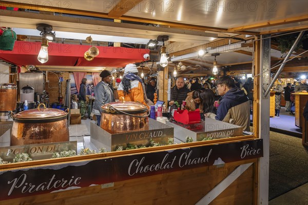 Christmas market, La Defense, Paris, Ile de France, France, Paris, Ile de France, France, Europe