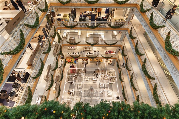 La Samaritaine, luxury department stores' at Christmas time, Paris, Ile de France, France, Paris,