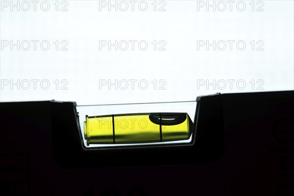 Spirit level of a spirit level, inclined, out of balance