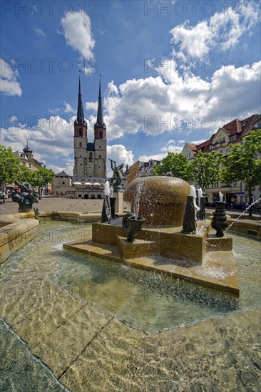 Gobel Fountain by sculptor Bernd Gobel and Marktkirche Unser Lieben Frauen, Hallmarkt, Halle an der