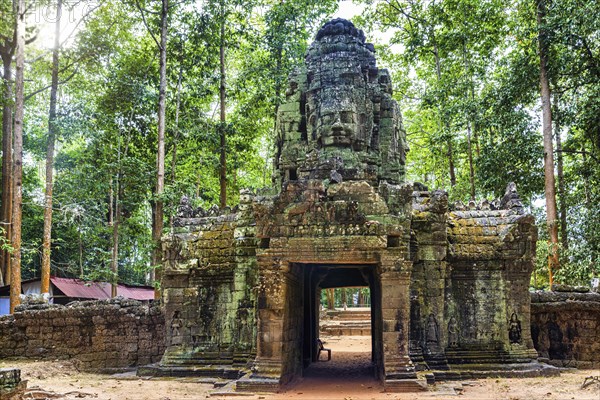 Ta Som, Tasaom, a small Buddhist temple in Angkor, Cambodia, Asia