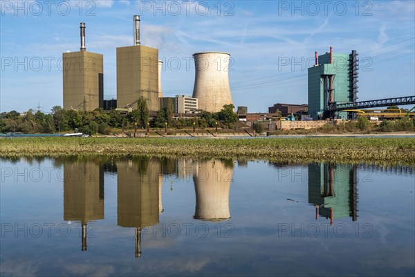 Duisburg-Huckingen gas-fired power station, operated by RWE, on the site of Hüttenwerke Krupp