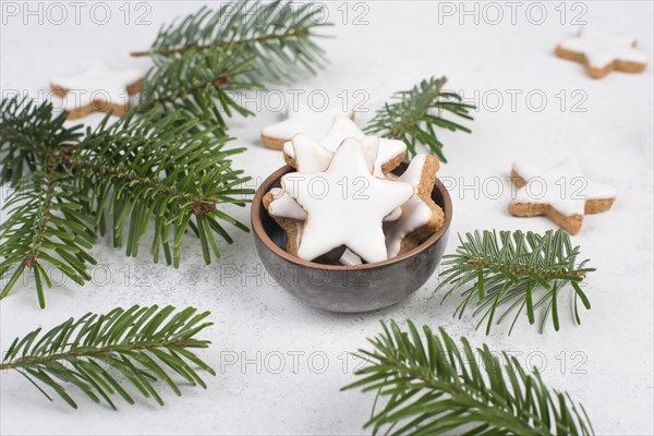 Cinnamon stars, traditional german christmas cookies, gingerbread, empty copy space