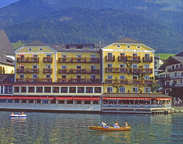 Hotel Weisses Rössl, The White Horse, on Lake Wolfgang in the Salzkammergut, Austria, Europe.
