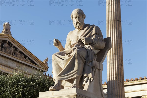 Sculpture of the Greek philosopher Plato, Plato, blue sky, sculptor Leonidas Drosis, Academy of