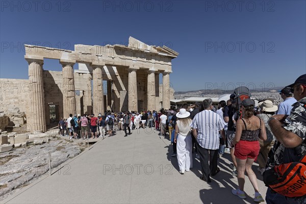 Queue of tourists in front of the Propylaea on the Acropolis, Athens, Greece, Europe