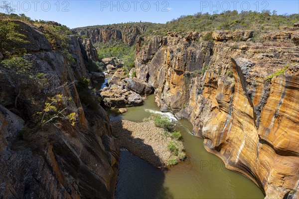 Canyon with steep orange-coloured cliffs with the Blyde River, Bourke's Luck Potholes, Panorama