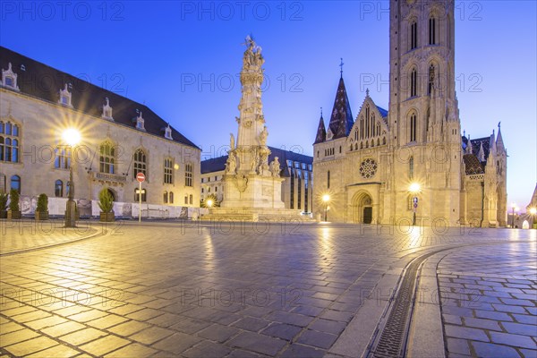 Old historic fortress and church at sunrise. City panorama at dusk. View of the Danube Fishermen's