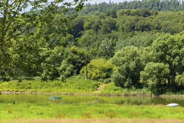 Canoeists on the river Weser near Bursfelde, Landscape, Hann.Münden, Lower Saxony, Germany, Europe