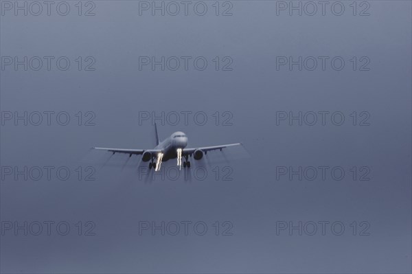 An aircraft on approach, photographed at Berlin Brandenburg Airport 'Willy Brandt'Äô (BER) in
