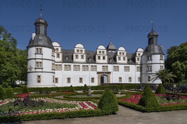 Neuhaus Castle, moated castle, Weser Renaissance, Paderborn, Westphalia, North Rhine-Westphalia,