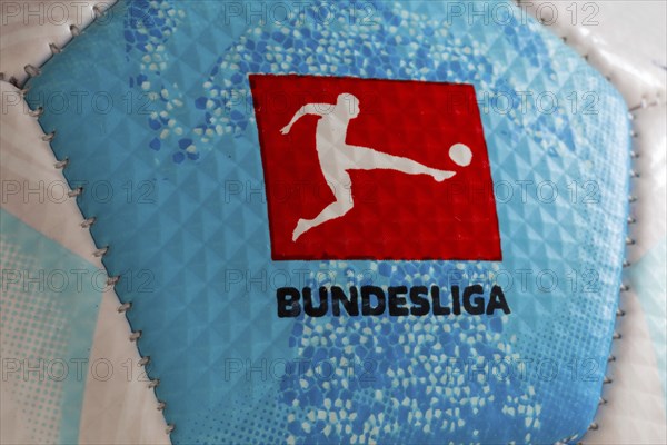 Symbolic image of the 2024/25 Bundesliga: close-up of the Bundesliga logo on the DERBYSTAR match