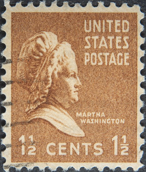 Martha Dandridge Custis Washington (1731, 1802) was an American First Lady, married to George