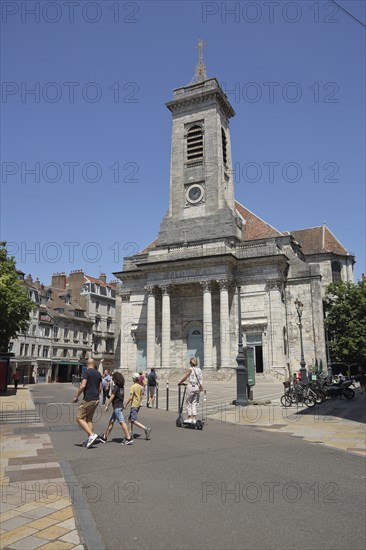St-Pierre Cathedral built in 1785 on Place du 8 September, Church, Saint, Peter, Besançon,