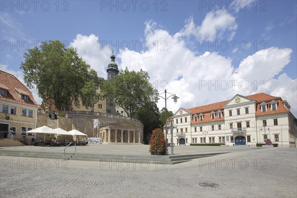 Market square with old guardhouse, castle, Sondershausen, Thuringia, Germany, Europe