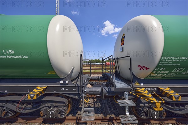 Buffer between tank wagons in the port of Hamburg, Free and Hanseatic City of Hamburg, Hanseatic