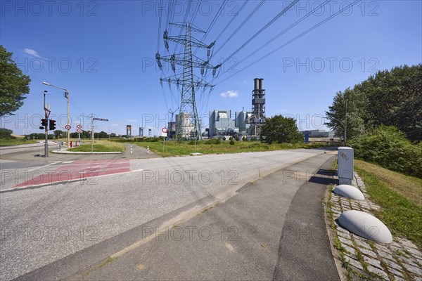 Moorburg coal-fired power station with high-voltage pylon and road in the Moorburg district, Free