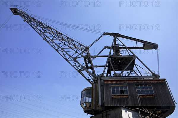 Listed coal crane of the former Höchst am Main power station, Frankfurt-Höchst, Frankfurt am Main,