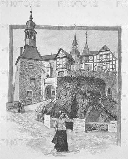 Lauenstein Castle near Ludwigstadt around 1880, Entrance to the inner castle, Franconian Forest,