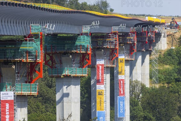 The new bridge on the Pirna southern bypass will be 916 metres long, 70 metres high and require 7,