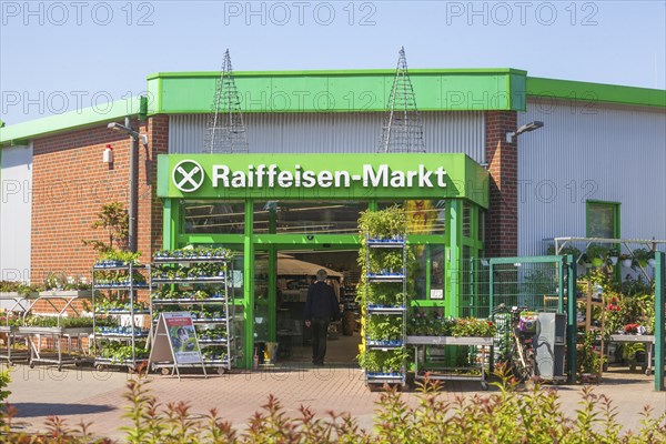 Raiffeisen Market with logo, Bad Zwischenahn, Lower Saxony, Germany, Europe