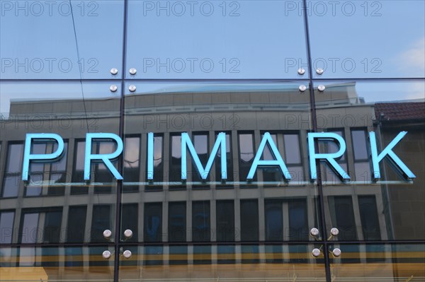 Primark, facade with sign and logo, Essen, Ruhr area, North Rhine-Westphalia, Germany, Europe