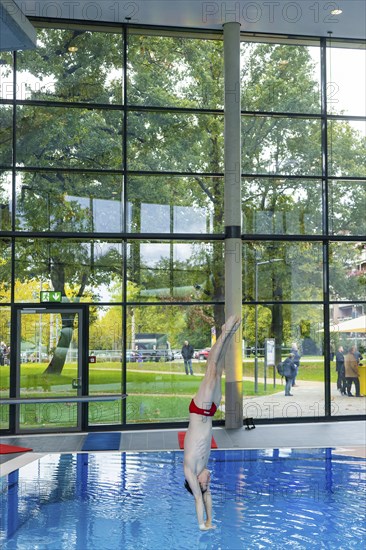 New swimming pool opens in Dresden The city of Dresden invested 23 million euros in a new outdoor