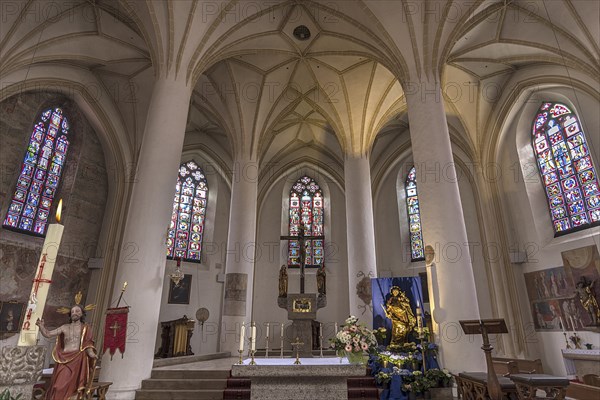 Interior of the town parish church of St. Jakob, Schrobenhausen, Upper Bavaria, Germany, Europe
