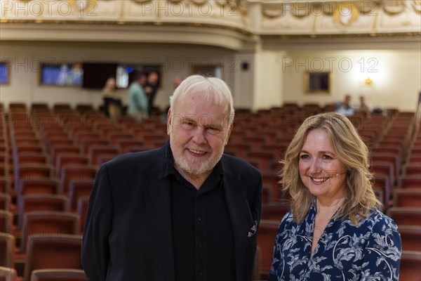 SemperOperaball is back! After a three-year break due to the pandemic, the Semper Opera will open