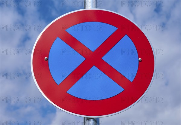 No Parking Sign, Sky, Clouds, Ossiach, Lake Ossiach, Carinthia, Austria, Europe