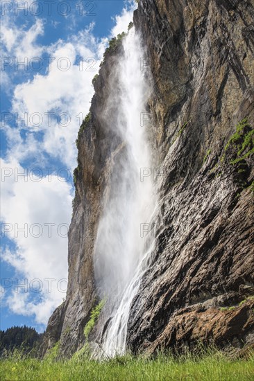 Staubbach Falls, Bernese Oberland, Switzerland, Europe