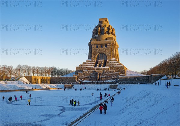Monument to the Battle of the Nations on a winter's day with snow, Leipzig, Saxony, Germany, Europe