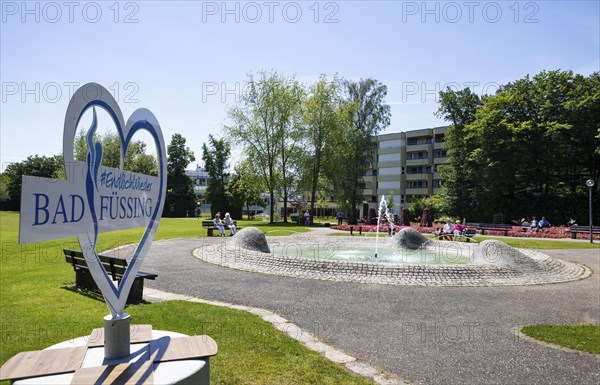 Fountain in the spa gardens, Bad Füssing, Lower Bavaria, Bavaria, Germany, Europe