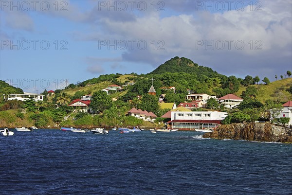 Caribbean, French Antilles, Guadeloupe, Les Saintes, Terre de Haut, houses in the bay of the