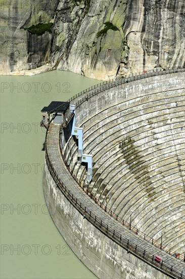 Spitallamm arch gravity dam on the Grimselsee reservoir, Guttannen, Canton Bern, Switzerland,